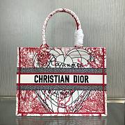 DIOR | Medium Book Tote D-Royaume D'Amour Embroidery - 36cm - 1