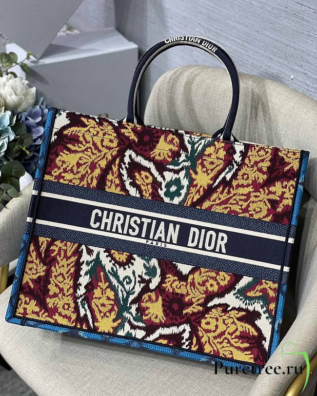 DIOR | Large Book Tote Blue Constellation Embroidery - 41.5cm - 1