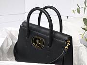 Dior Medium St Honoré Tote Warm Taupe Grained Calfskin in Black | M9321 - 3