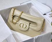 Dior Medium Diordouble Smooth Calfskin in beige | M8641 - 3