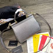 D&G dauphine leather Sicily small bag in silver - 5