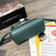 D&G dauphine leather Sicily small bag in green - 2