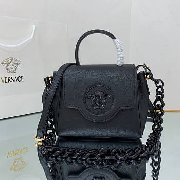 Versace La Medusa Small Handbag in Black - Black hardware | DBFI040