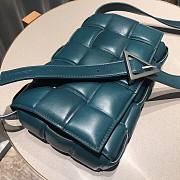 BV Padded Casette Cross-body Bag in mallard | 591970 - 4