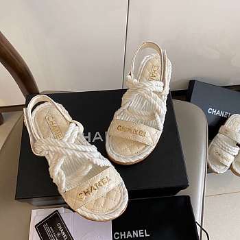 Chanel women sandals in white 
