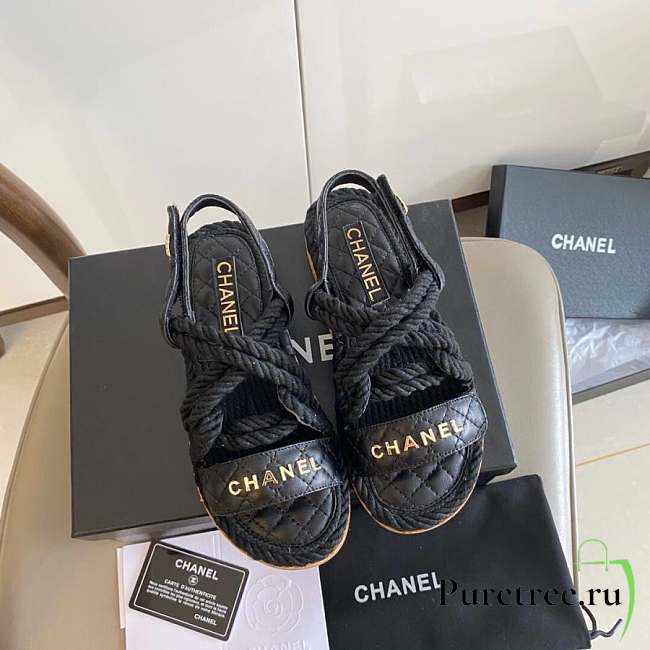 Chanel women sandals in black - 1