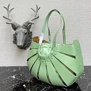 Bottega Veneta The Shell bag green large - 4