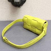 Bottega Veneta Belt Cassette bag in yellow - 4