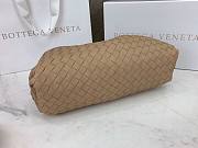Bottega Veneta handwoven leather pouch in caramel  - 4