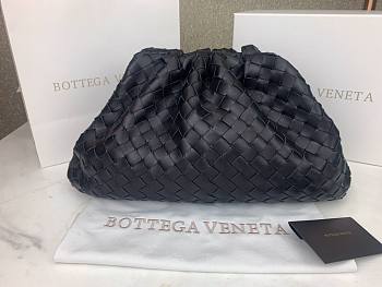 Bottega Veneta handwoven leather pouch in black