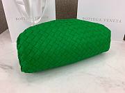 Bottega Veneta handwoven leather pouch in green - 5