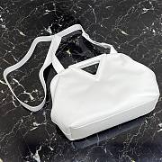 Bottega Veneta top handle bag in white - 3