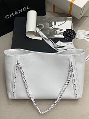 Chanel Soft Calfskin Shopping Bag Top Handle White - 5