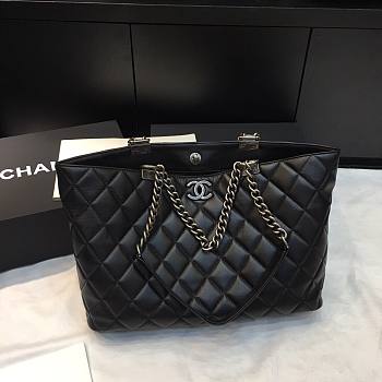 Chanel Dallas Leather Shopping Bag Black