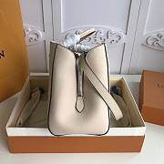 Louis Vuitton Montaigne Large White - 2