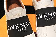 Givenchy Sneakers white - 4
