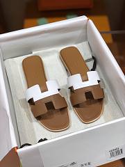 Hermes Slippers White/ Brown - 1