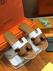 Hermes Slippers White/ Brown - 2