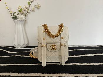 Chanel 19 case phone white leather
