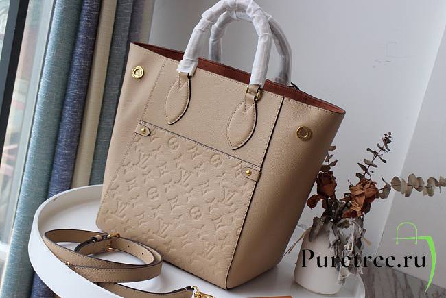 Louis Vuitton Fold Tote MM Monogram in Beige M45409 - 1