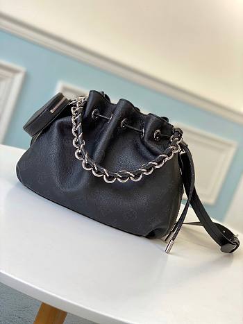 Louis Vuitton Muria bucket bag in black M55798
