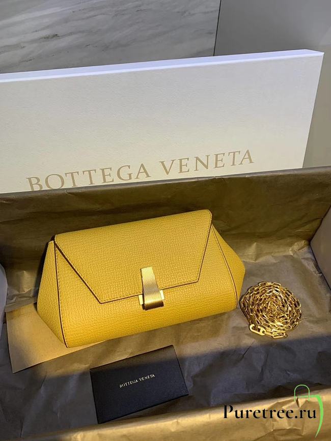 Bottega Veneta | Mini Angle In Seagrass - 19 x 13 x 8 cm - 1