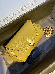 Bottega Veneta | Mini Angle In Seagrass - 19 x 13 x 8 cm - 3