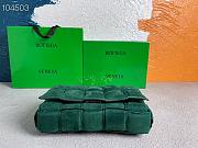 Bottega Veneta Chain Cassette Velvet Dark Green | 631421 - 6