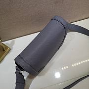 Louis Vuitton | New Flap Messenger Grey - M30808 - 28.3 x 18.3 x 4.3 cm - 2