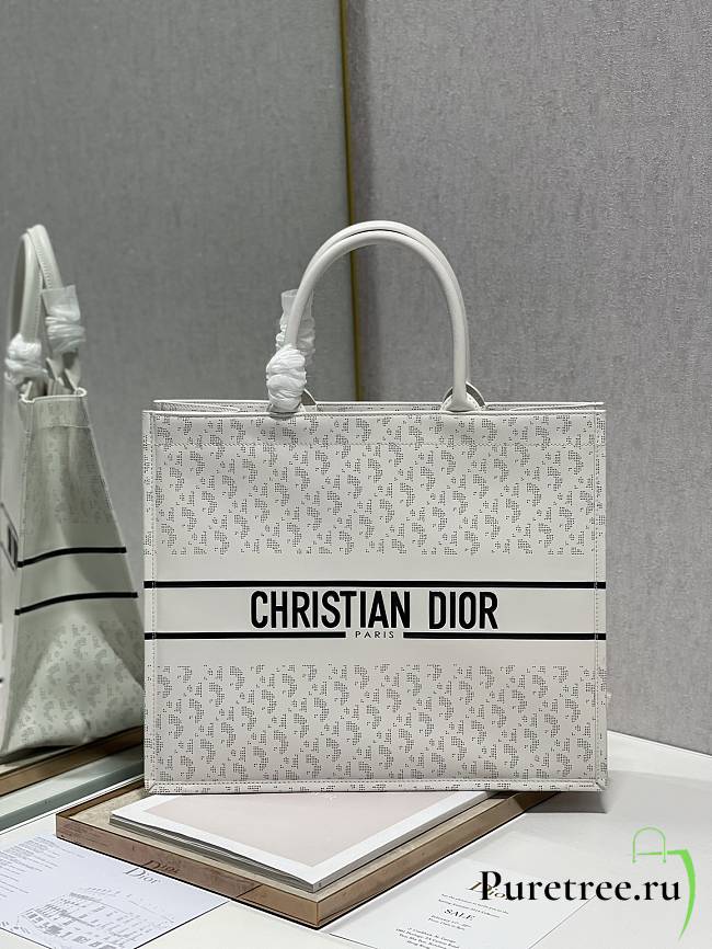 DIOR | Christian Book Tote Large White - 41.5cm - 1