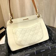 CHANEL | Lambskin Curved Flap Bag White - AS0416 - 24cm - 5