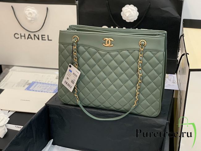 CHANEL | Large Coco Vintage Timeless Green Bag - A57030 - 35 x 11 x 27 cm - 1