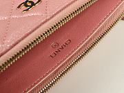 CHANEL | Small Pink Quilted Clutch With Chain - A82527 - 10×19×4cm - 4