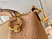 Louis Vuitton | V Tote MM Apricot - M44884 - 36 x 27 x 16 cm - 3