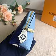 Louis Vuitton | Cosmetic Pouch Monogram Giant Blue - M67694 - 19×12×6cm - 6