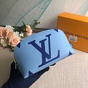 Louis Vuitton | Cosmetic Pouch Monogram Giant Blue - M67694 - 19×12×6cm - 4