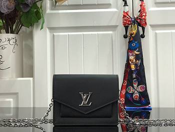 Louis Vuitton | Mini Mylockme Chain Pochette - M69183 - 13 x 10.5 x 4 cm