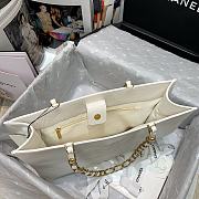 CHANEL | White Aged Calfskin Large Shopping Bag - AS1943 - 37 x 26 x 12 cm - 5