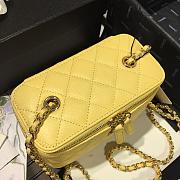 CHANEL | Cosmetic Yellow Bag - AS1341 - 16 × 8 × 10cm - 6