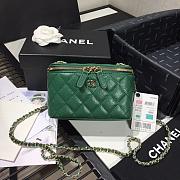 CHANEL | Cosmetic Green Bag - AS1341 - 16 × 8 × 10cm - 5