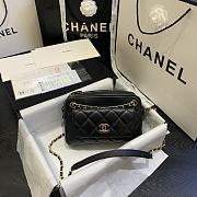 CHANEL | Camera Case With Extra Black Clutch - AS1367 - 22 x 15 x 6 cm - 1