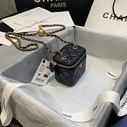 CHANEL | Classic Black Box With Chain - AP1447 - 10.5 x 8.5 x 7 cm - 6