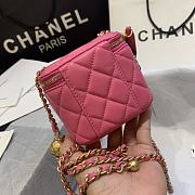 Chanel | Classic Pink Box With Chain - AP1447 - 10.5 x 8.5 x 7 cm USD 315.00  - 5