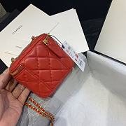 Chanel | Classic Red Box With Chain - AP1447 - 10.5 x 8.5 x 7 cm - 4
