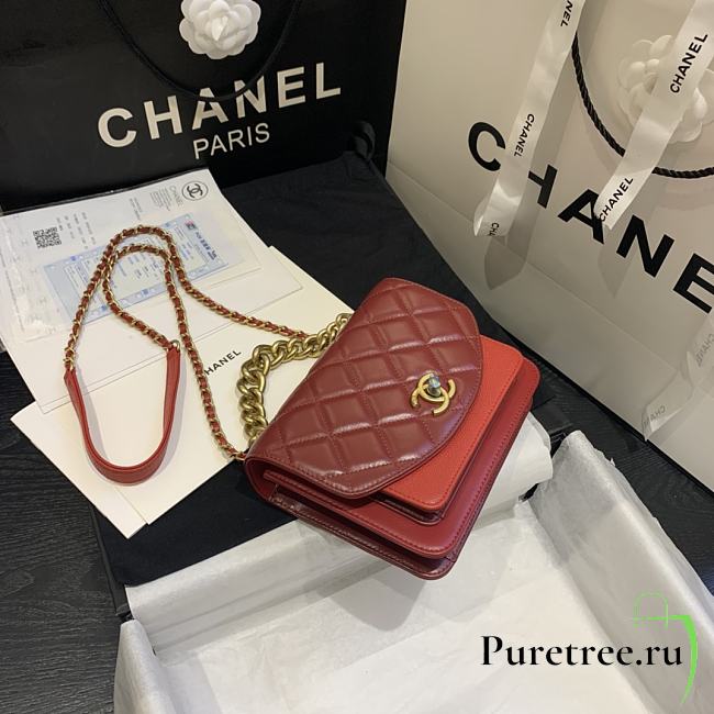 Chanel | Mini Red Chain Handle Flap Bag - AS0784 - 19 x 14 x 5 cm - 1