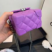 Chanel | Mini Quilted Leather Crossbody Purple Bag - 19 x 12 x 9 cm - 4