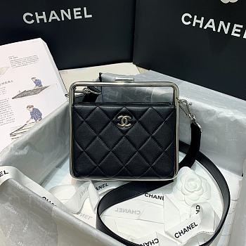 Chanel | Sheepskin Leather Clutch Bag Black - AS1732 - 18 x 19.5 x 8.5 cm
