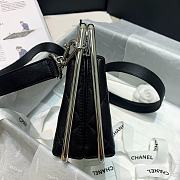 Chanel | Sheepskin Leather Clutch Bag Black - AS1732 - 18 x 19.5 x 8.5 cm - 3