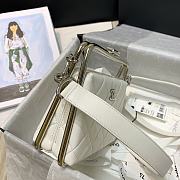 Chanel | Sheepskin Leather Clutch Bag White - AS1732 - 18 x 19.5 x 8.5 cm - 4