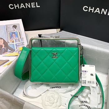 Chanel | Sheepskin Leather Clutch Bag Green - AS1732 - 18 x 19.5 x 8.5 cm